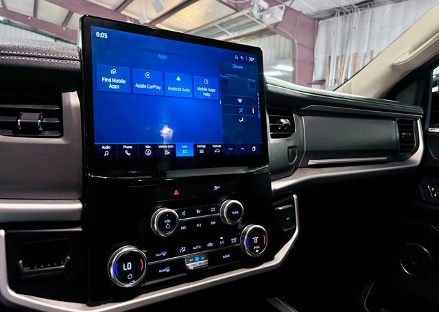 Used 2022 Ford Expedition XL image 15