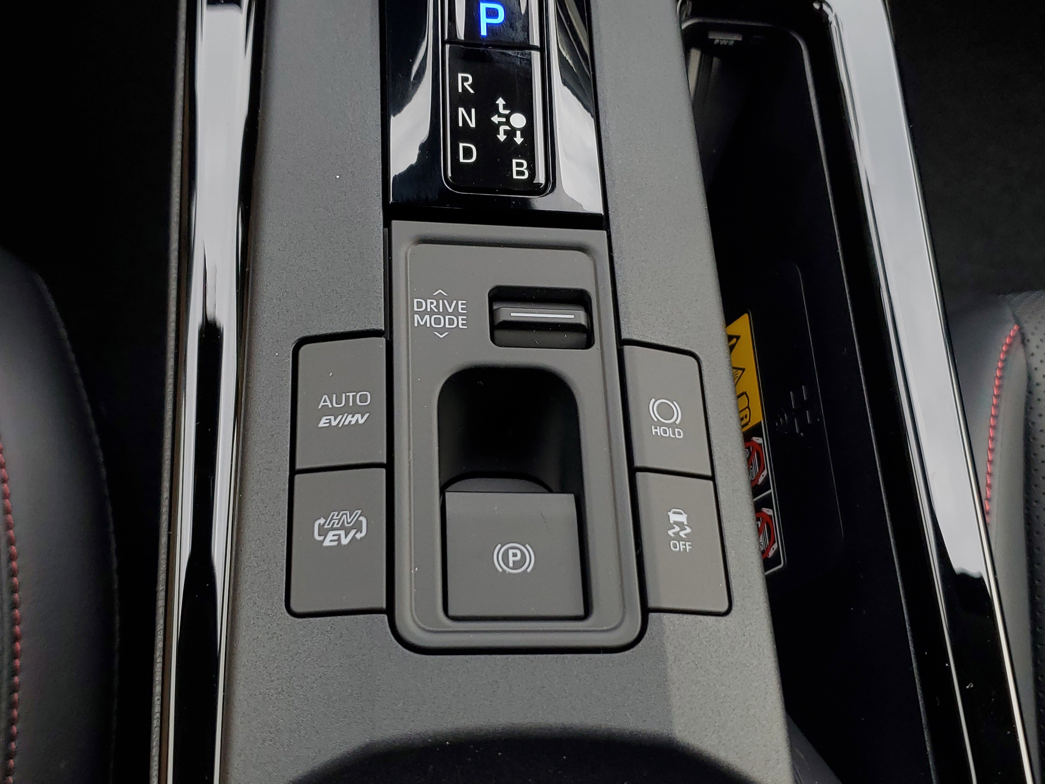 New 2026 Toyota Prius Plug-In Hybrid FWD image 26