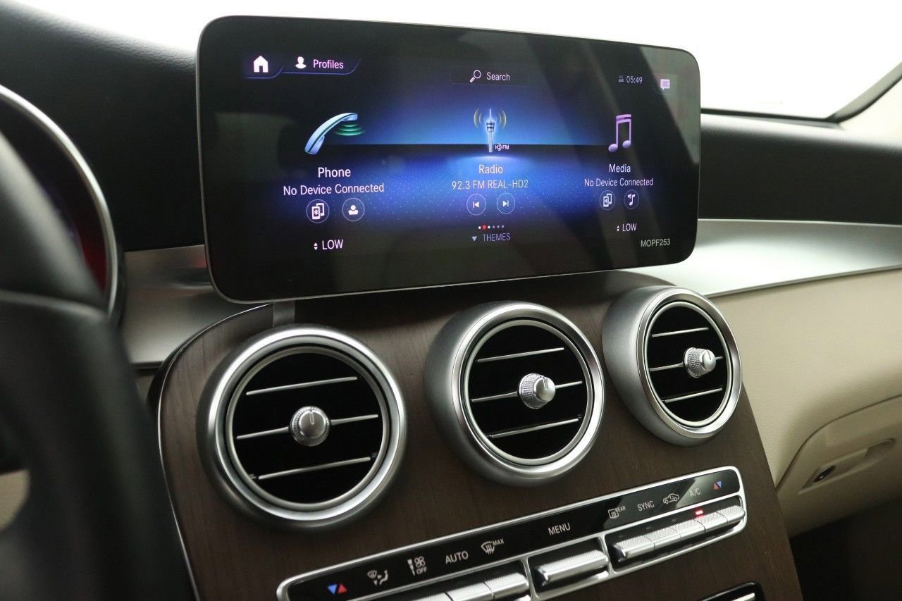 Certified 2022 Mercedes-Benz GLC 300 image 11