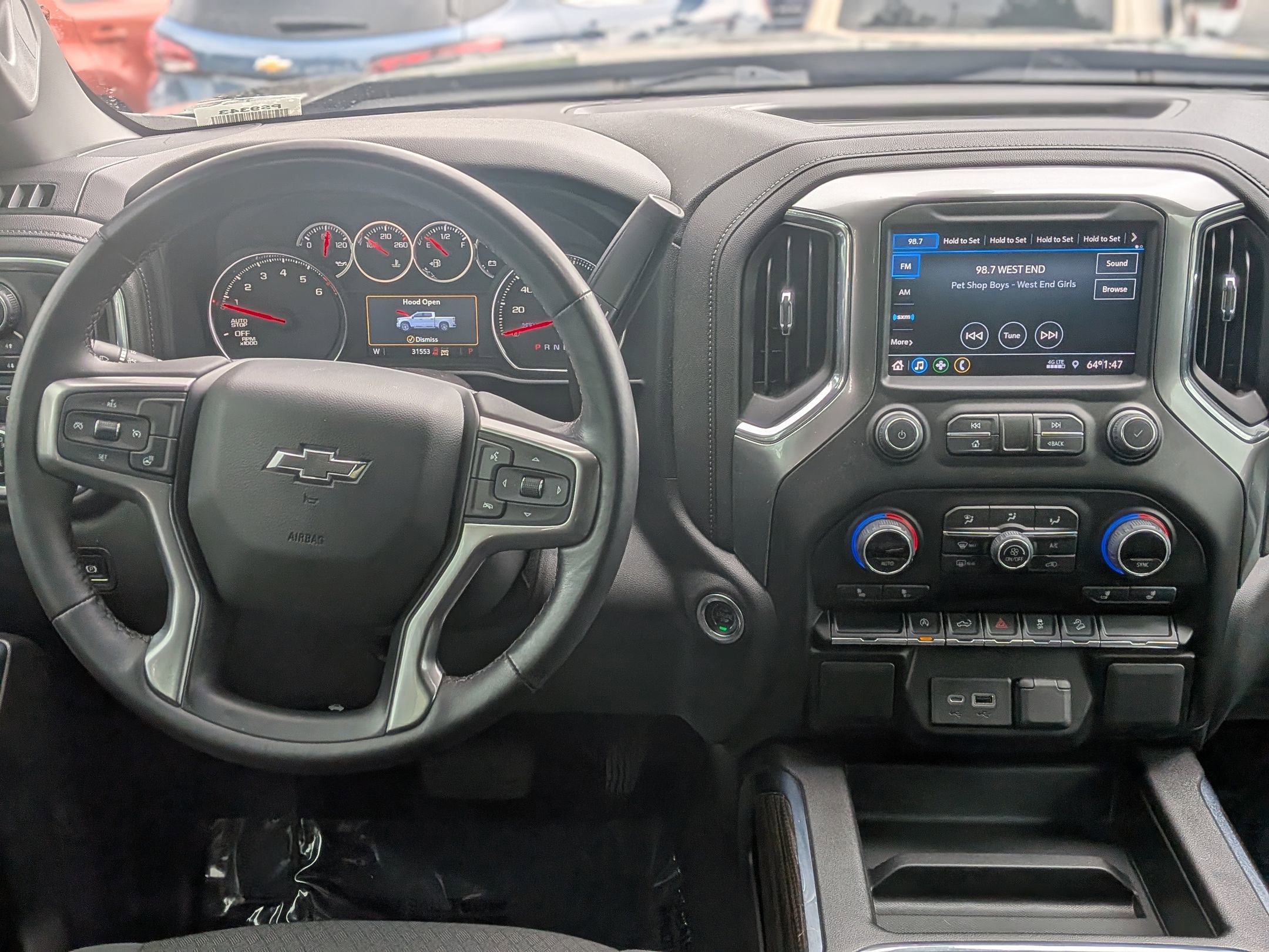 Certified 2022 Chevrolet Silverado 1500 RST AWD/4WD image 18