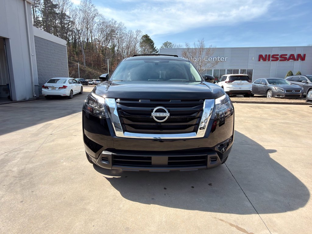 Certified 2025 Nissan Pathfinder SV w/ Cargo Package image 8