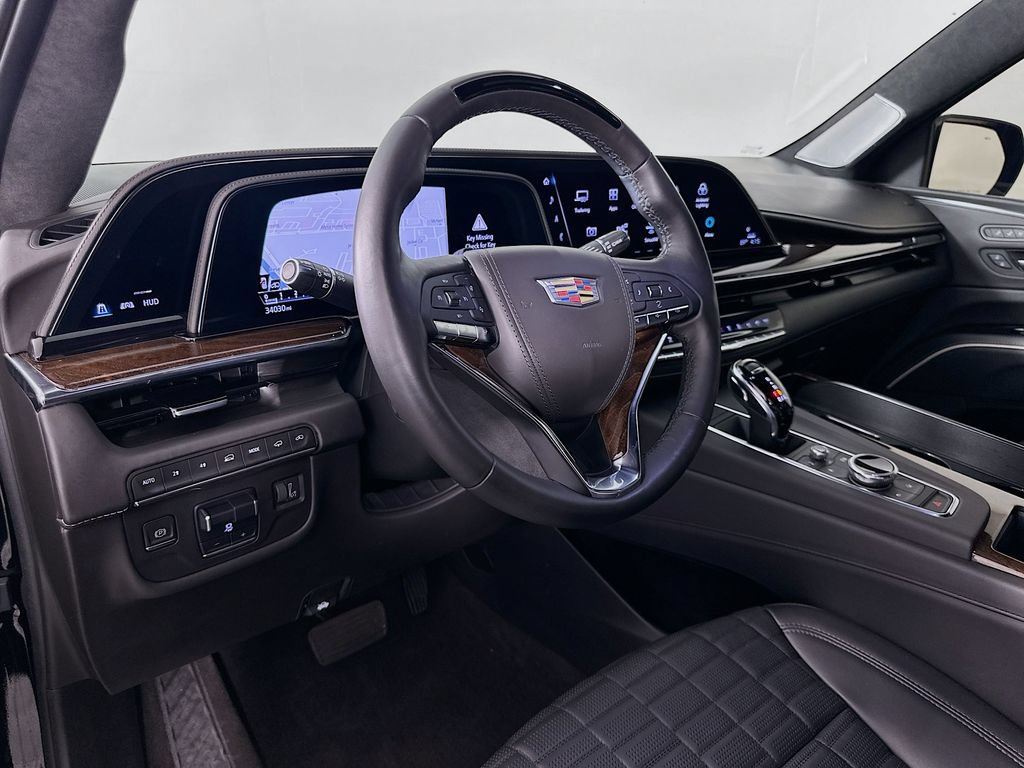 Used 2022 Cadillac Escalade ESV Sport Platinum AWD/4WD image 9
