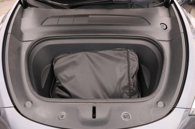 Used 2021 Tesla Model Y Long Range image 24