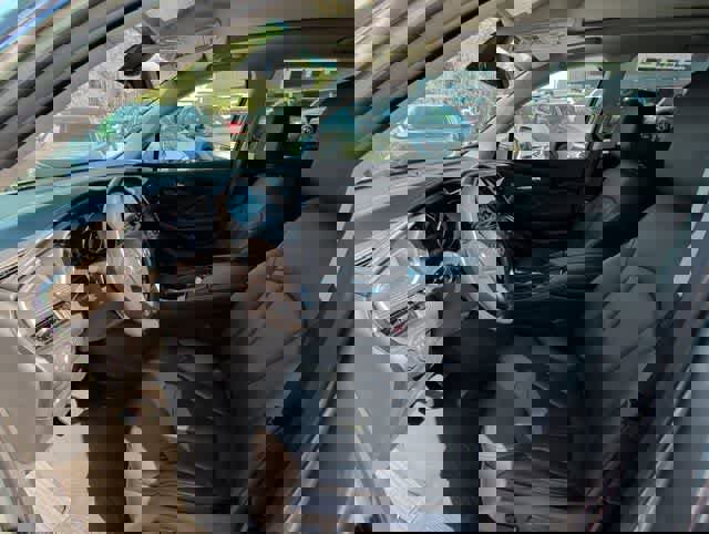 Used 2019 Buick Envision Essence w/ LPO, Road Trip Package image 9