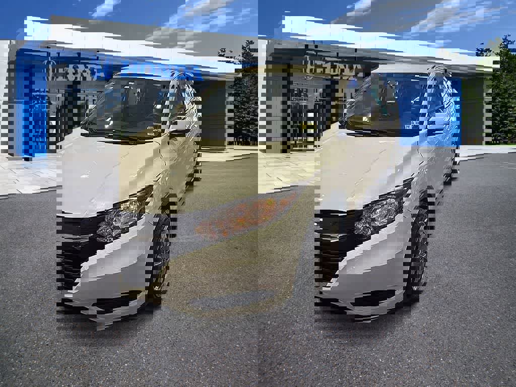 Used 2017 Honda HR-V LX image 1