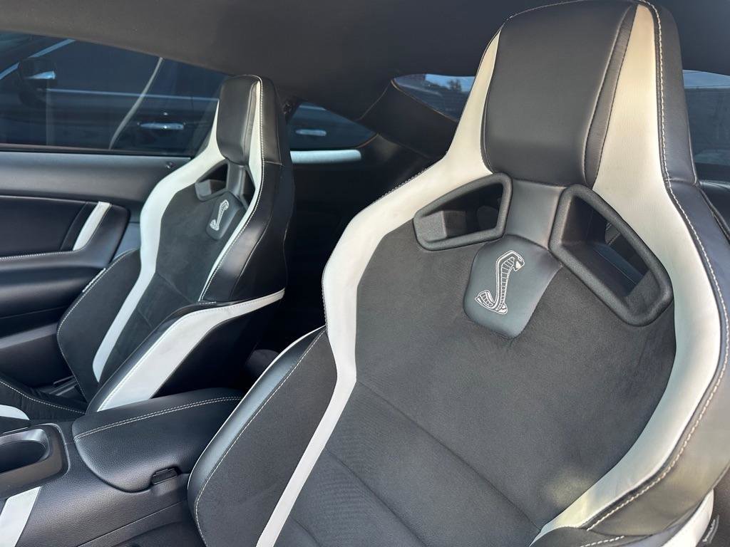 Used 2021 Ford Mustang Shelby GT500 w/ Technology Package image 16