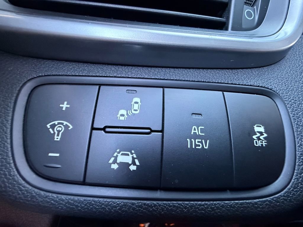 Used 2019 Kia Sorento SX FWD image 29