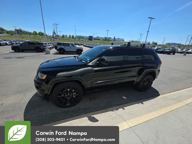 Used 2021 Jeep Grand Cherokee Laredo X AWD/4WD image 19