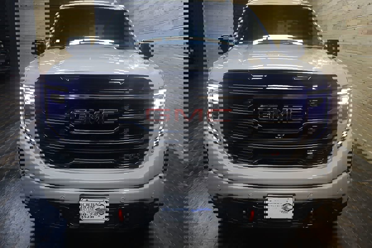 Used 2026 GMC Sierra 1500 AT4 w/ AT4 Premium Package image 7