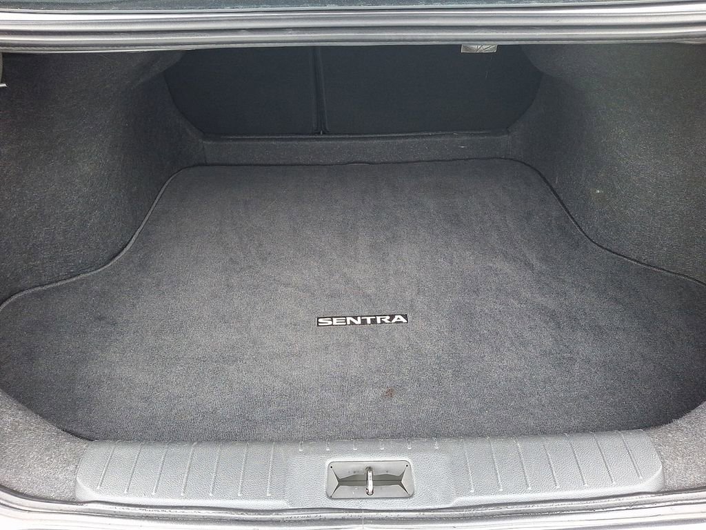 Used 2024 Nissan Sentra SV image 27