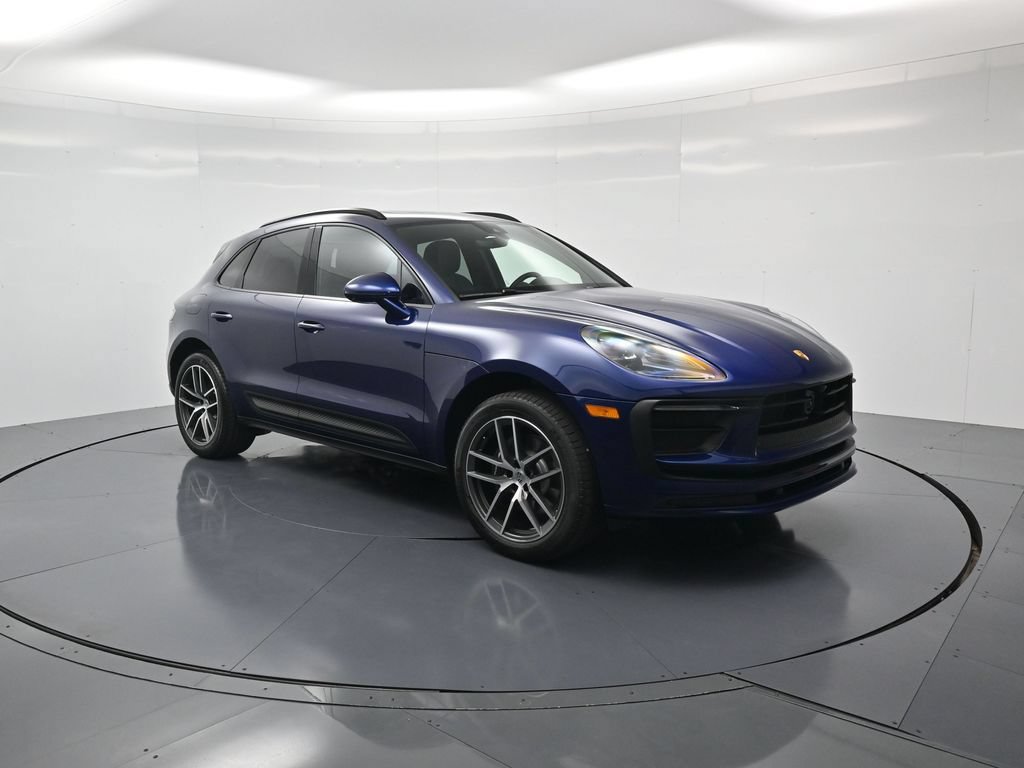 New 2026 Porsche Macan AWD/4WD image 32