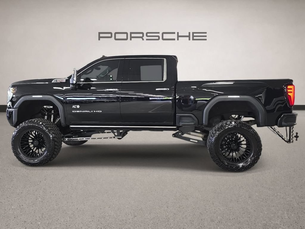 Used 2024 GMC Sierra 2500 Denali w/ Denali Reserve Package AWD/4WD image 2
