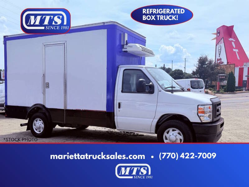 Used 2024 Ford E-350 and Econoline 350 Super Duty w/ Power Windows & Locks Group RWD image 1