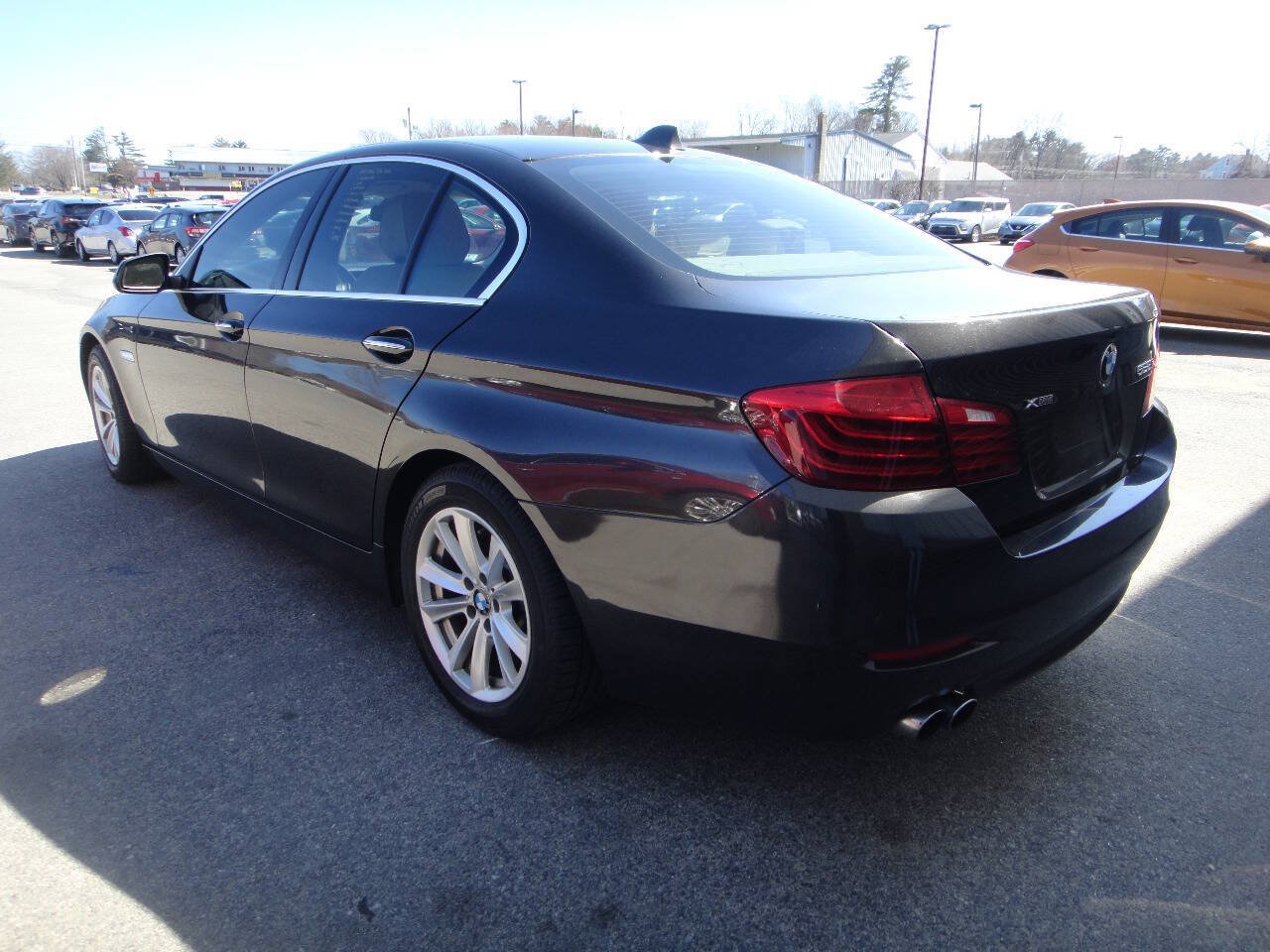 Used 2015 BMW 528i xDrive Sedan AWD/4WD image 6