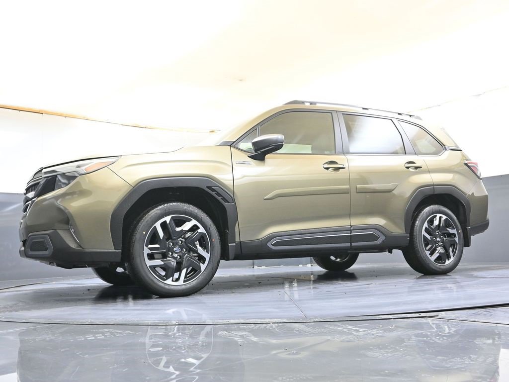 New 2025 Subaru Forester Limited image 30