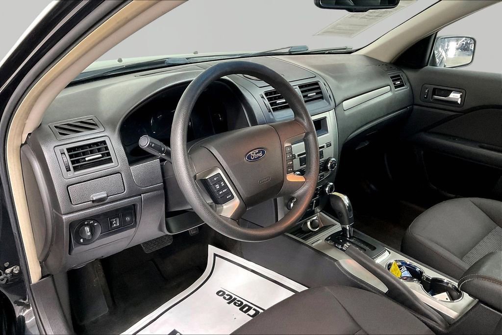 Used 2010 Ford Fusion SE image 18