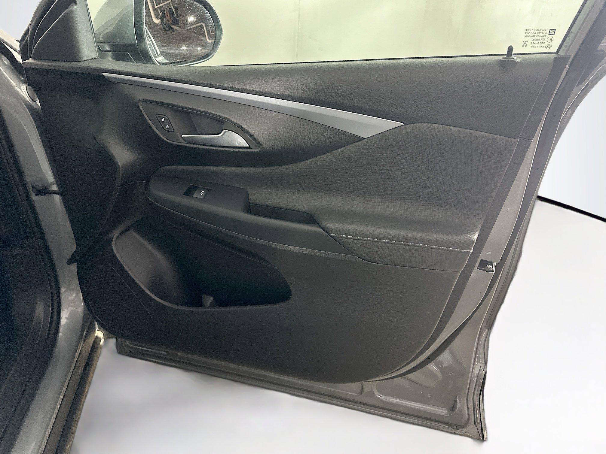 Used 2025 Buick Envista Preferred image 29