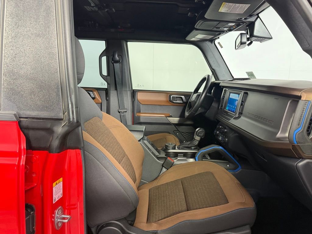 Used 2023 Ford Bronco Outer Banks image 32