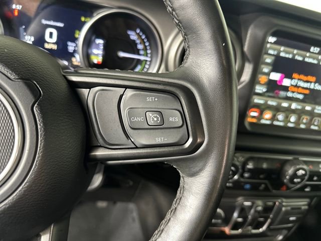 Used 2023 Jeep Wrangler Unlimited w/ Cold Weather Group image 16