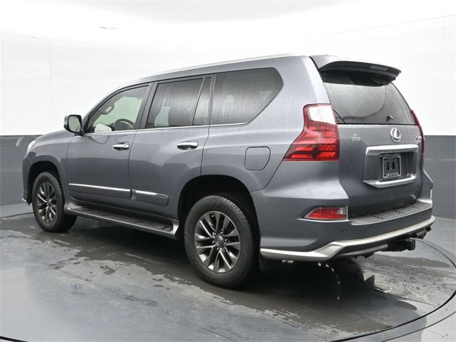 Used 2019 Lexus GX 460 image 6