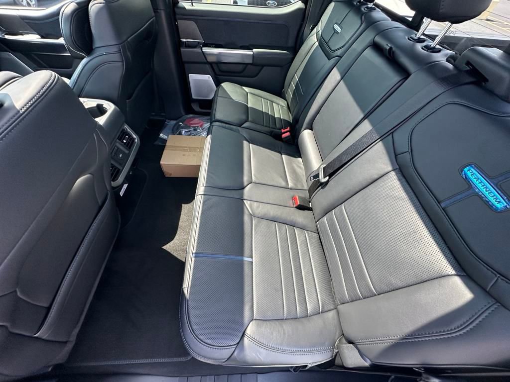 New 2025 Ford F350 Platinum image 21