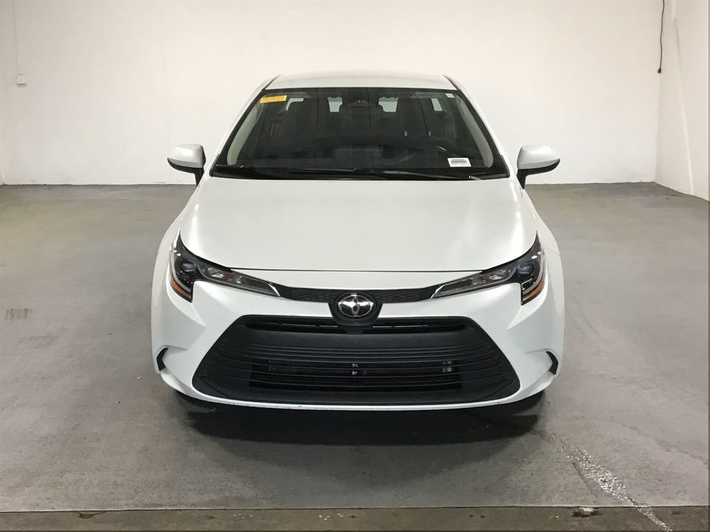 Certified 2024 Toyota Corolla LE FWD image 2