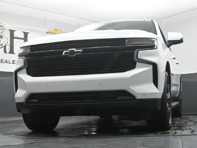 Used 2024 Chevrolet Suburban RST w/ Luxury Package AWD/4WD image 63