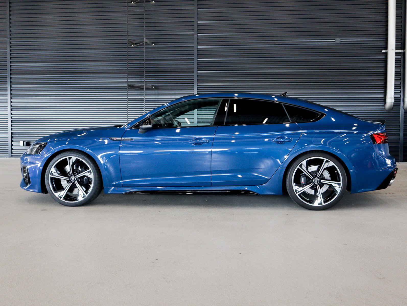 Used 2023 Audi RS 5 Sportback w/ RS Driver Assistance Package AWD/4WD image 17