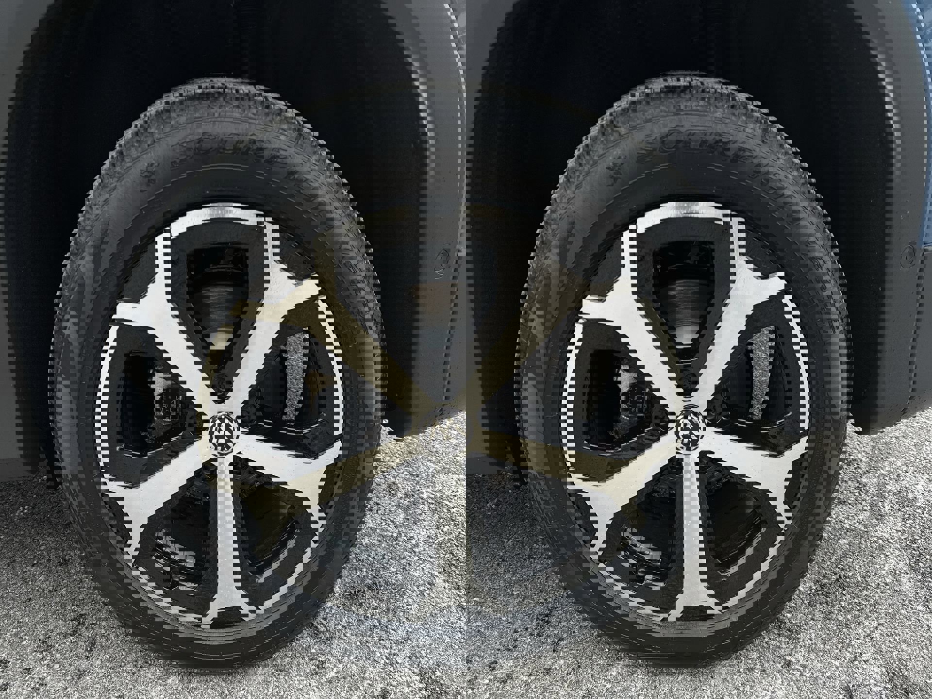 New 2026 Volkswagen Tiguan SE image 34