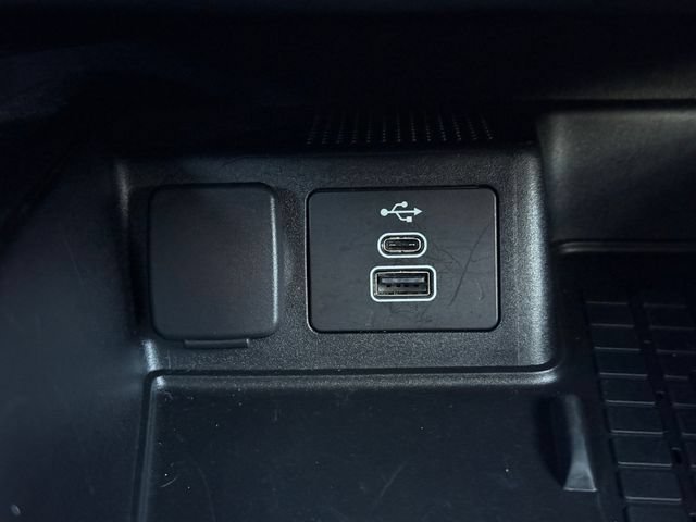 Used 2025 Ford Bronco Sport Outer Banks w/ Outer Banks Tech Package+ AWD/4WD image 14