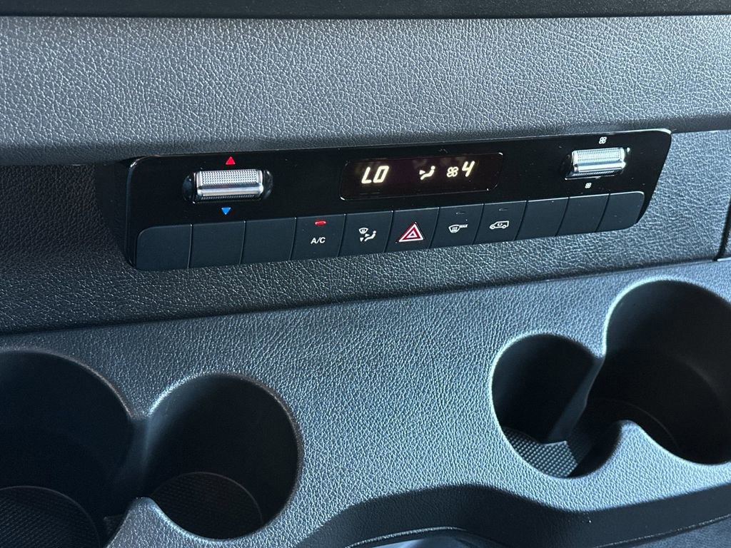 Used 2023 Mercedes-Benz Sprinter 2500 image 18