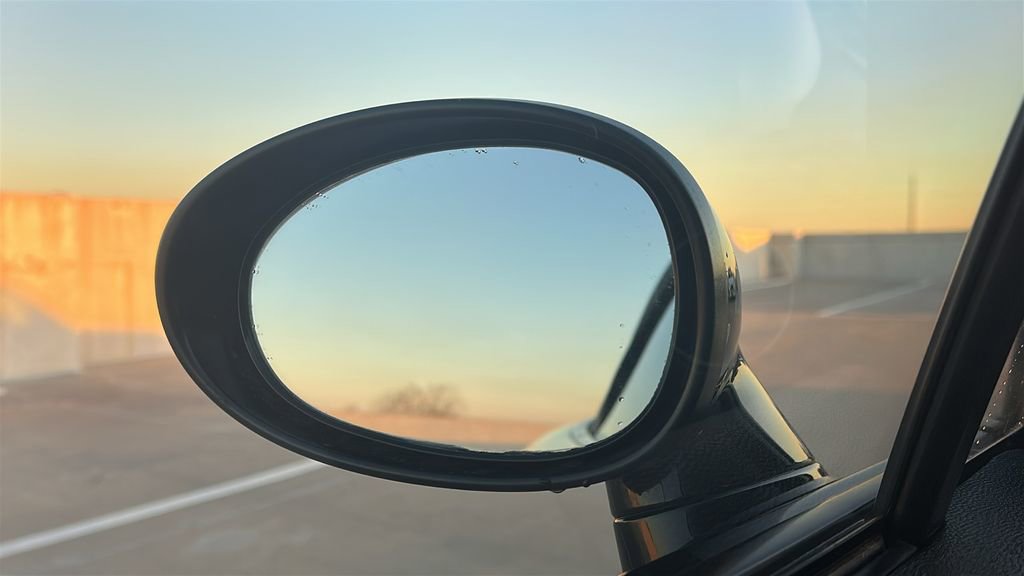 Used 2006 MAZDA MX-5 Miata Touring image 20