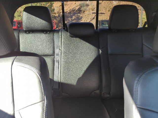 Used 2023 Toyota Tacoma TRD Off-Road image 20