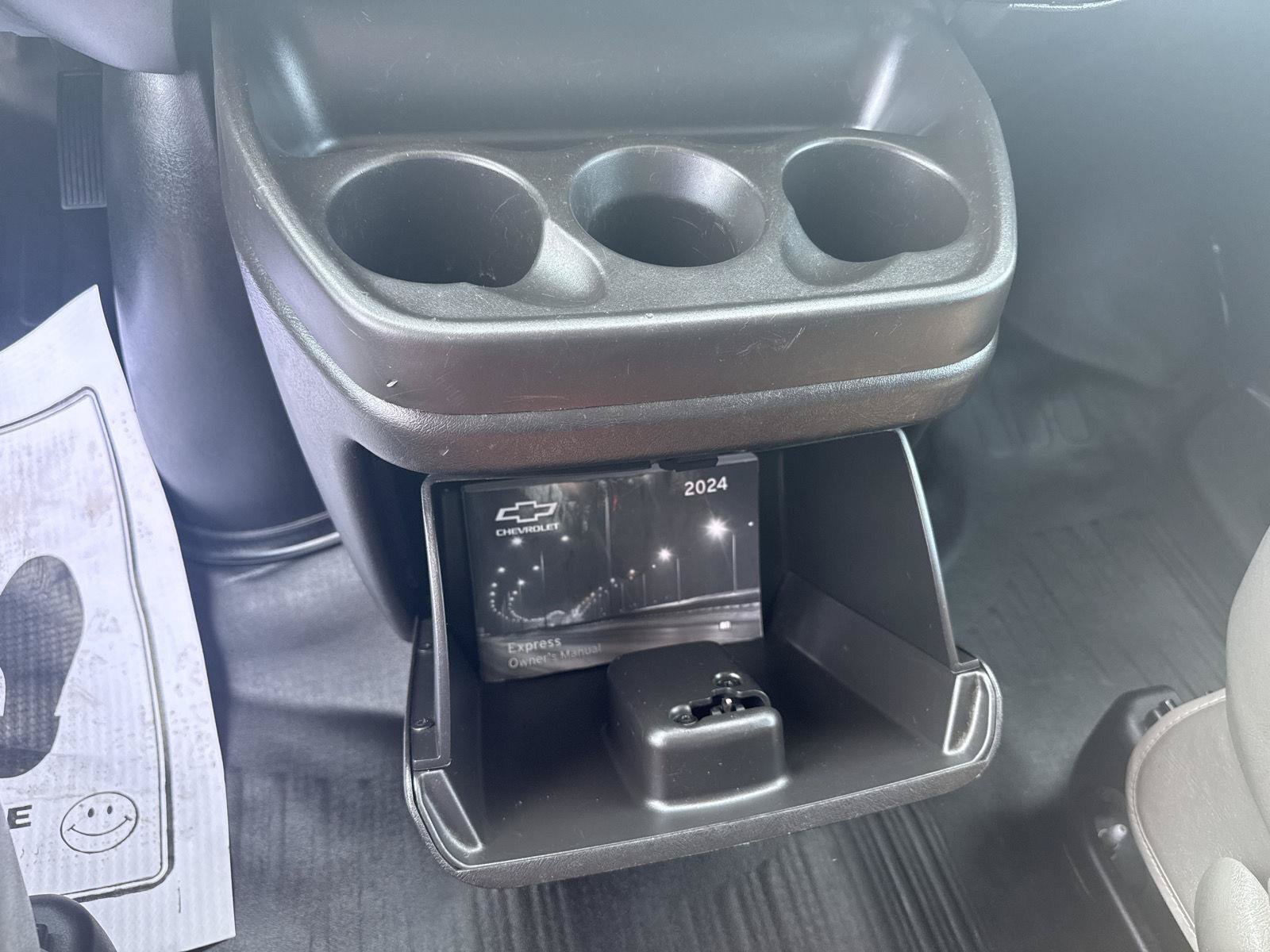 Used 2024 Chevrolet Express 2500 w/ Driver Convenience Package RWD image 22