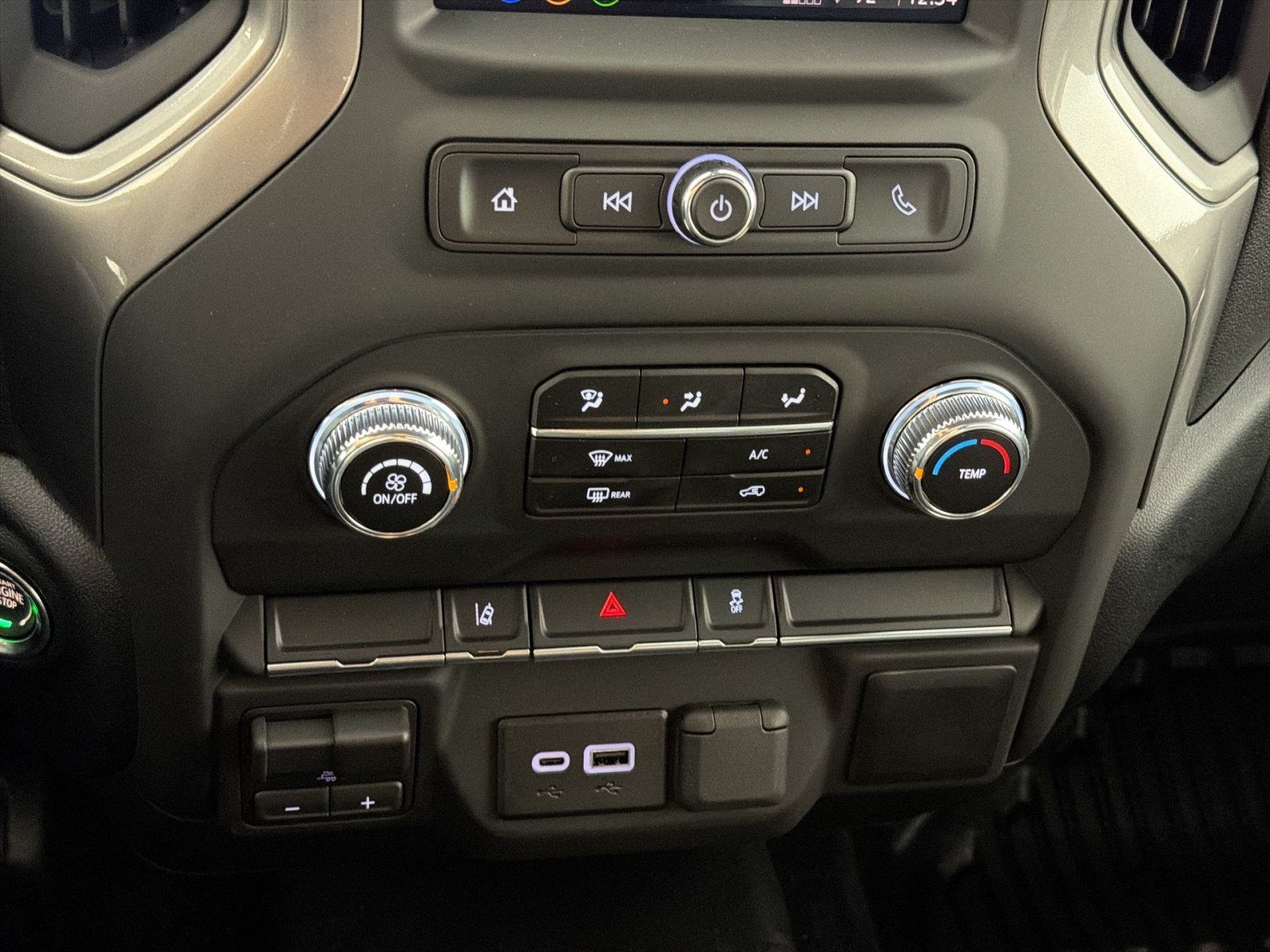 New 2026 GMC Sierra 2500 Pro AWD/4WD image 21