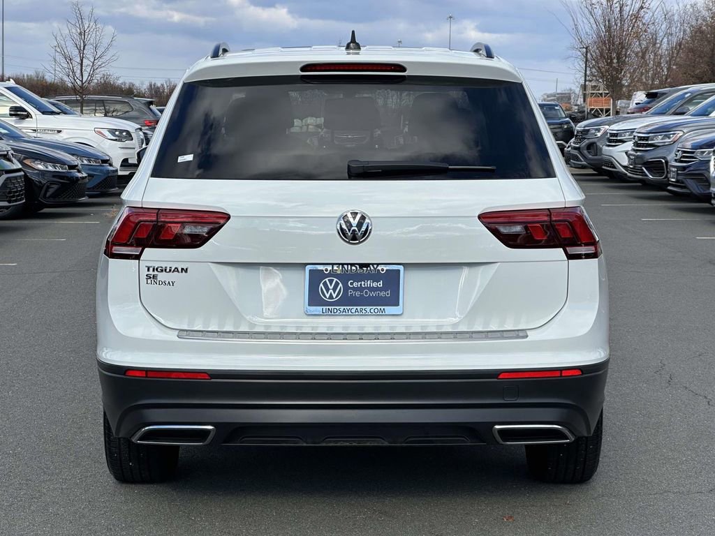 Used 2019 Volkswagen Tiguan SE w/ Panoramic Sunroof Package image 5