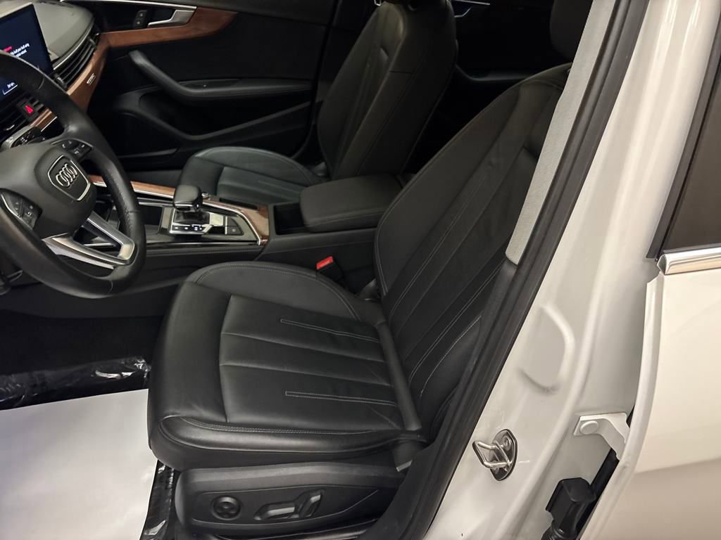 Used 2022 Audi A4 2.0T Premium Plus w/ Premium Plus Package image 11