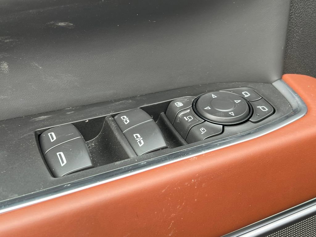 New 2026 GMC Sierra 3500 Denali Ultimate image 28