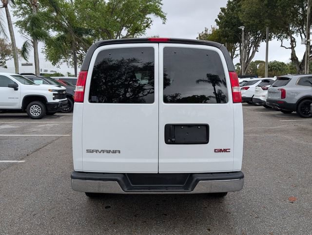 Used 2023 GMC Savana 3500 LS w/ Chrome Appearance Package image 6