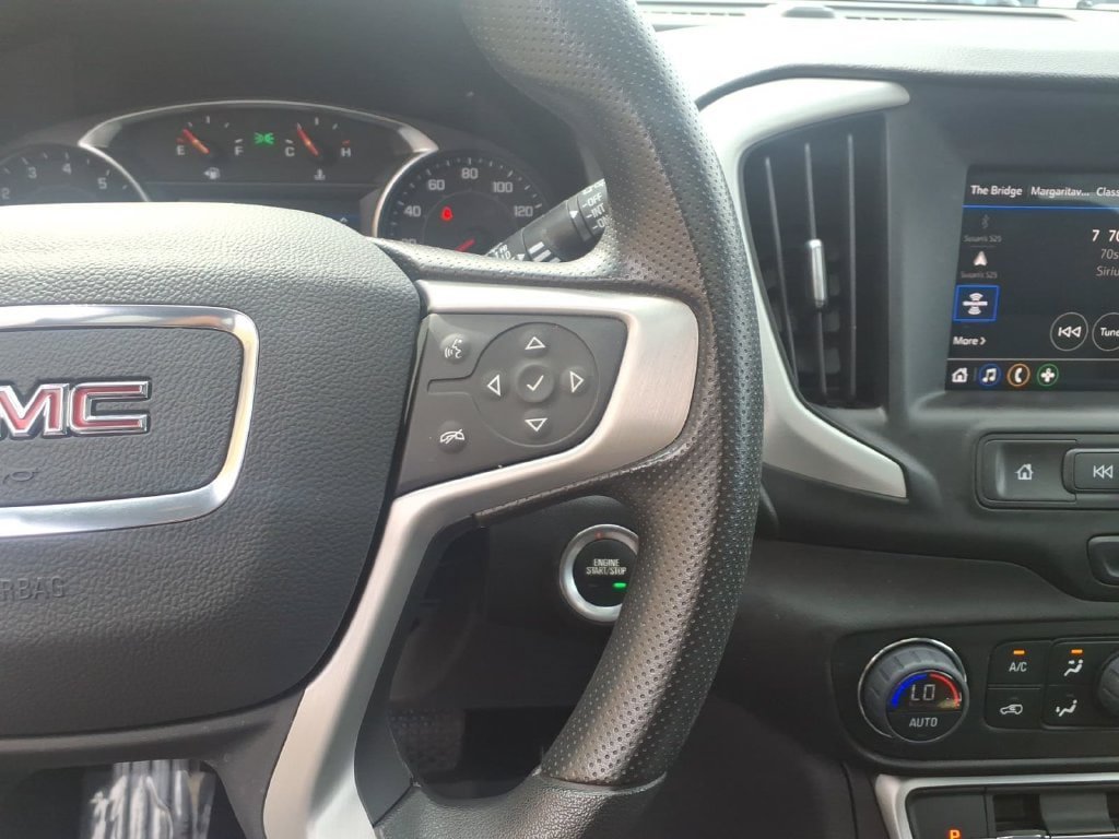 Used 2023 GMC Terrain SLE w/ Driver Convenience Package AWD/4WD image 28
