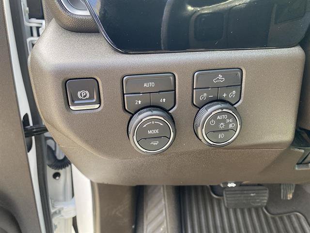 Certified 2026 Chevrolet Silverado 1500 RST AWD/4WD image 15
