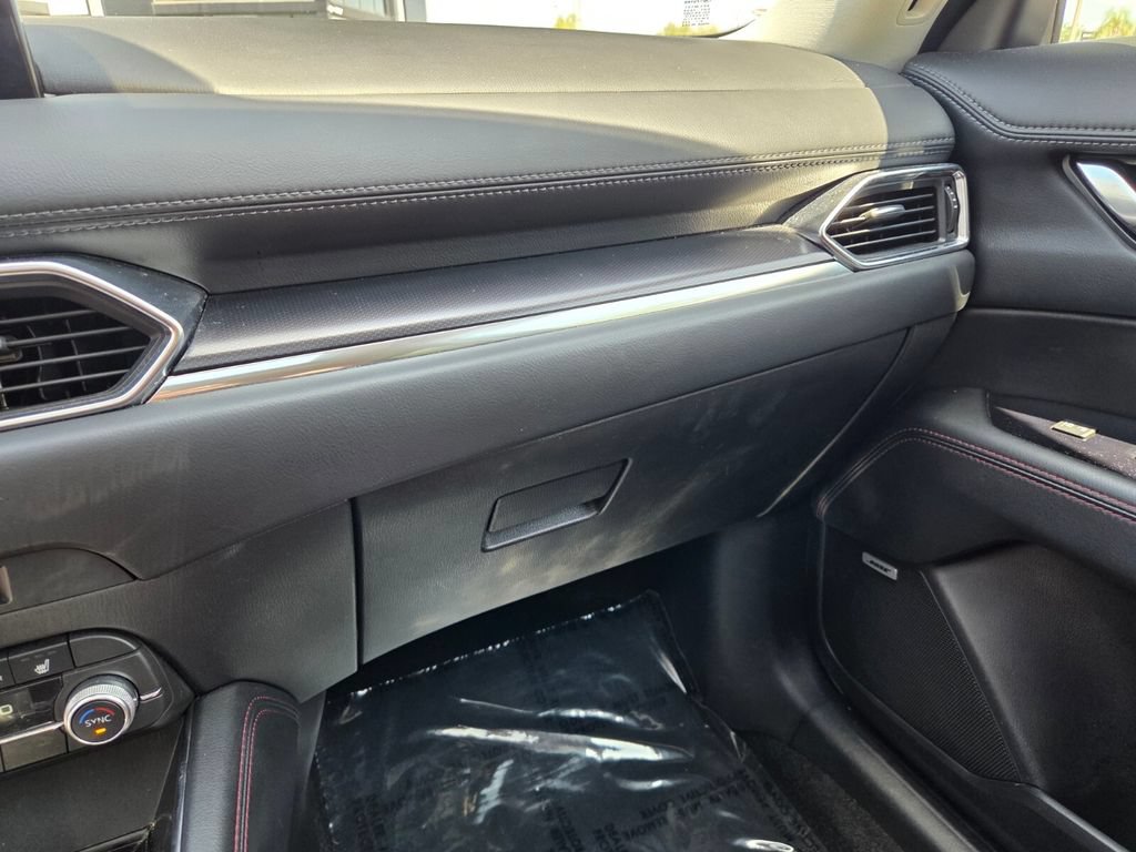 Certified 2023 MAZDA CX-5 Carbon Edition AWD/4WD image 27