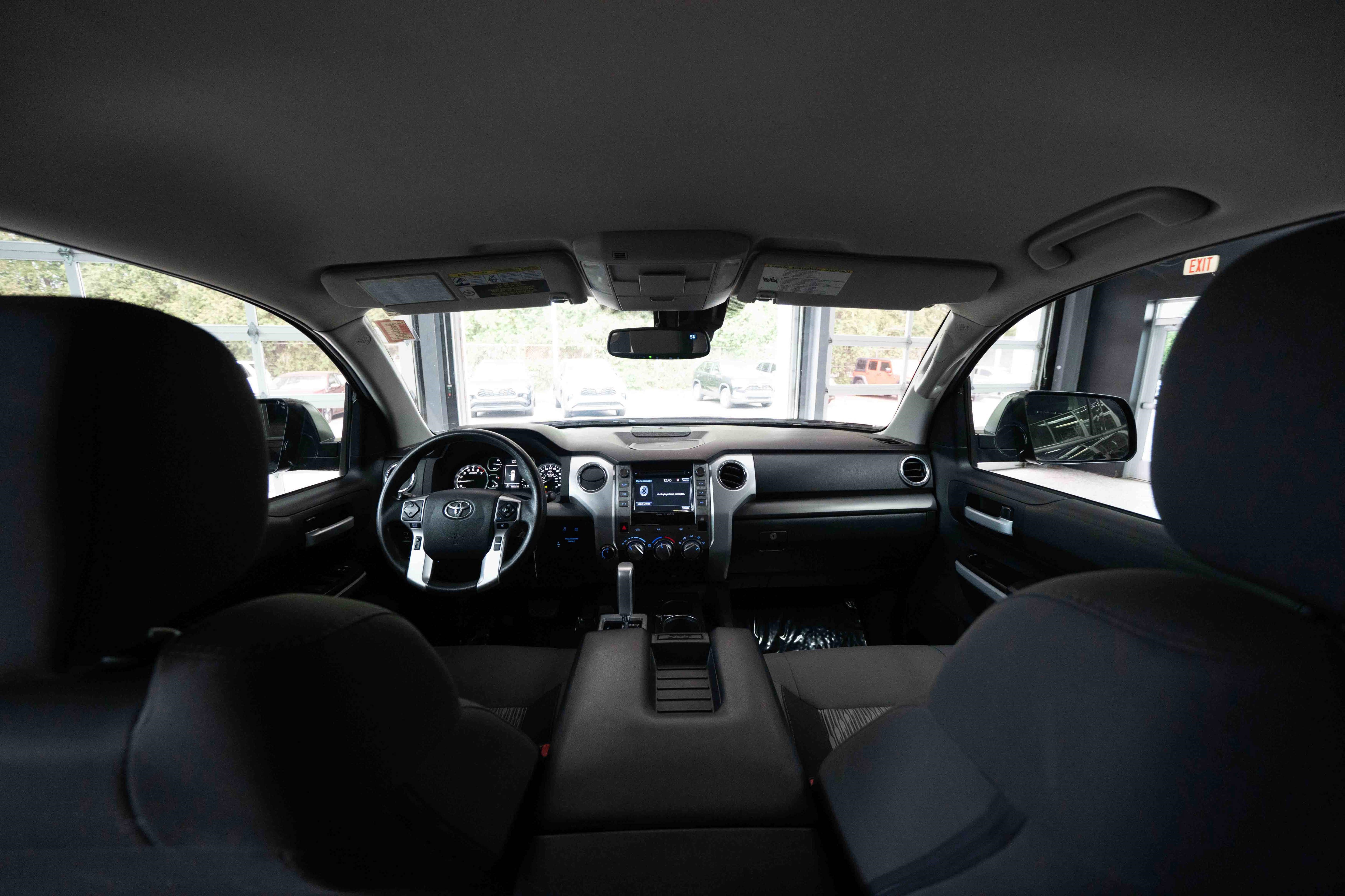 Used 2018 Toyota Tundra SR5 w/ TRD Off Road Package AWD/4WD image 19