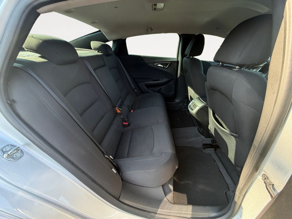 Used 2019 Chevrolet Malibu LT FWD image 23