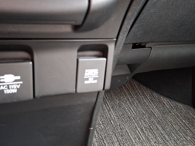Certified 2025 Honda Odyssey Elite image 32