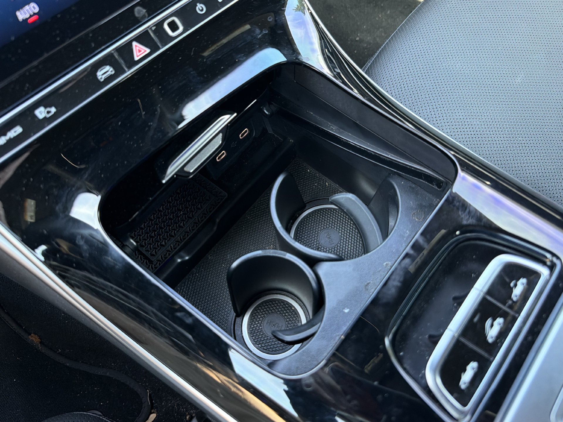 Used 2025 Mercedes-Benz CLE 53 AMG 4MATIC Cabriolet image 29
