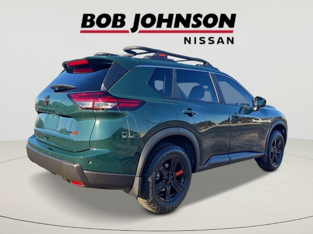 New 2026 Nissan Rogue SV AWD/4WD image 3