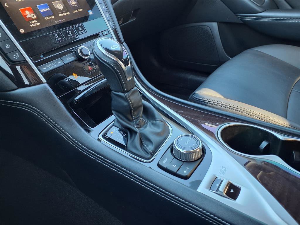 Used 2018 INFINITI Q50 Luxe w/ Cargo Package (L95) image 7