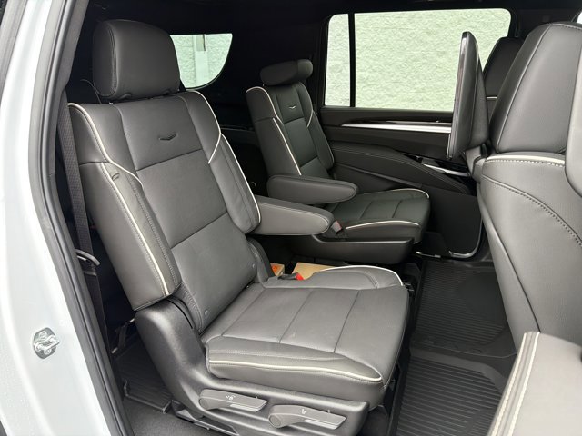 New 2026 Cadillac Escalade ESV Luxury w/ Touring Package image 33