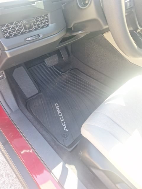 Used 2023 Honda Accord LX image 12